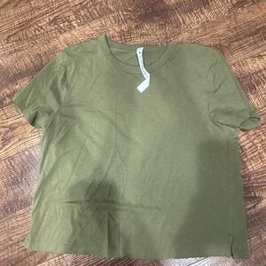 Lululemon Athletica Olive Green Classic Short Sleeve Tee